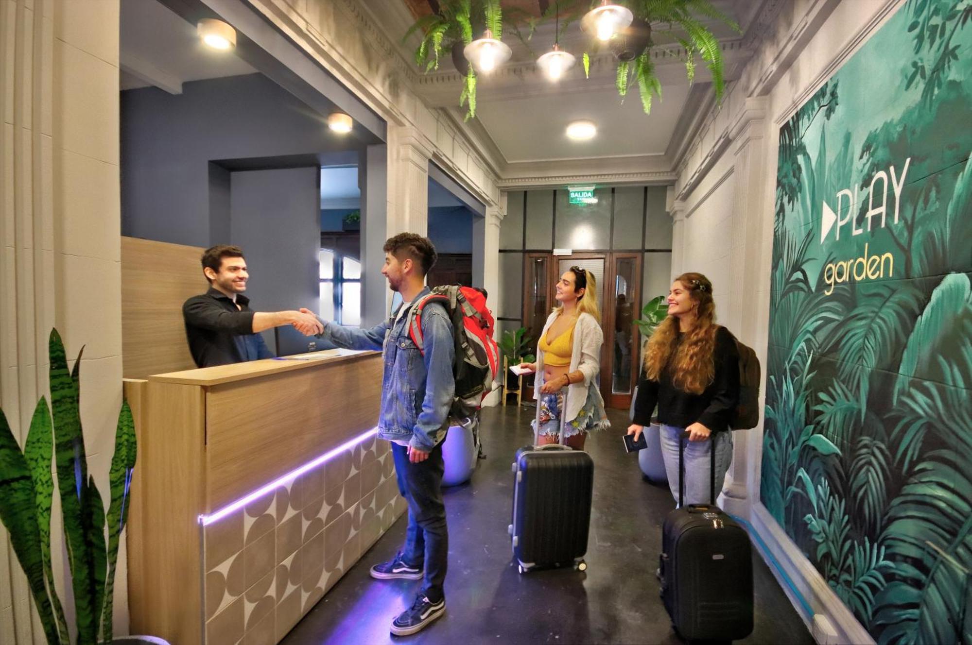 בואנוס איירס Play Hostel Garden מראה חיצוני תמונה